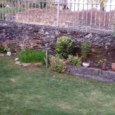 Hétvégi ház Casa Rural La Bronte *